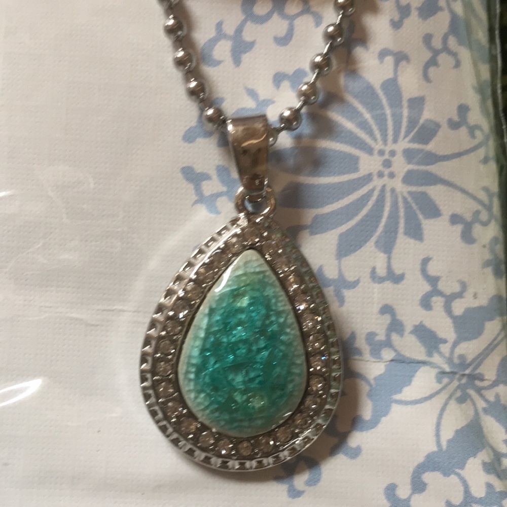 New Tear Drop Crackle Ceramic Pendant